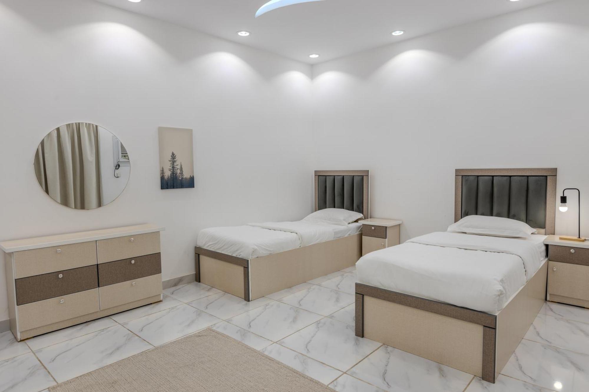 Comfortable & Big Family Apartments 10Mins Drive To Al-Masjid -Nabawi - Nozol Noor 2 Медина Экстерьер фото