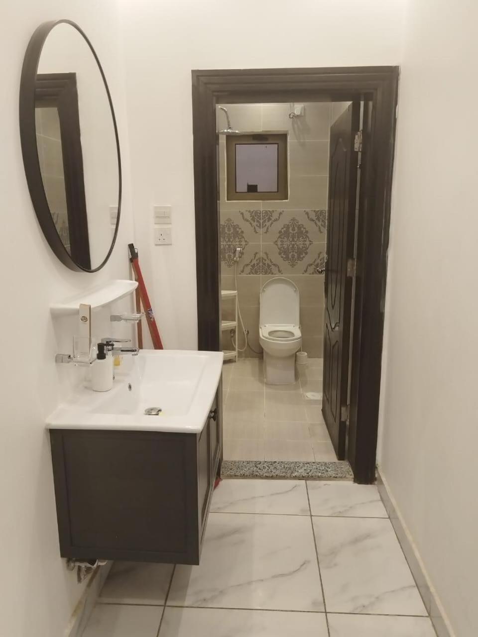 Comfortable & Big Family Apartments 10Mins Drive To Al-Masjid -Nabawi - Nozol Noor 2 Медина Экстерьер фото