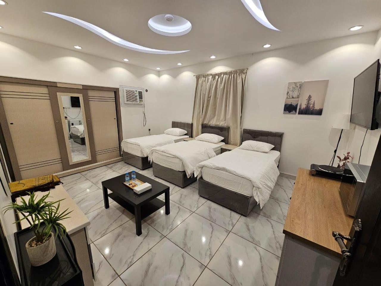 Comfortable & Big Family Apartments 10Mins Drive To Al-Masjid -Nabawi - Nozol Noor 2 Медина Экстерьер фото