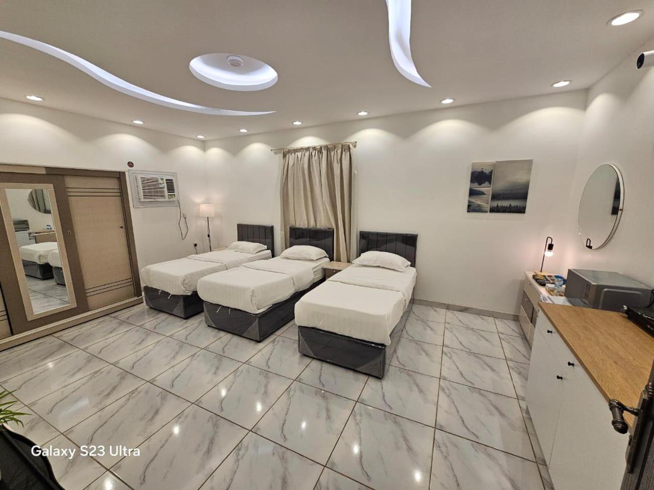 Comfortable & Big Family Apartments 10Mins Drive To Al-Masjid -Nabawi - Nozol Noor 2 Медина Экстерьер фото